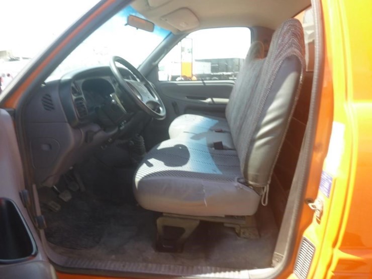 1999-dodge-ram-3500-image-16