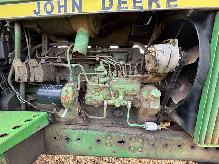 john-deere-4450-image-39