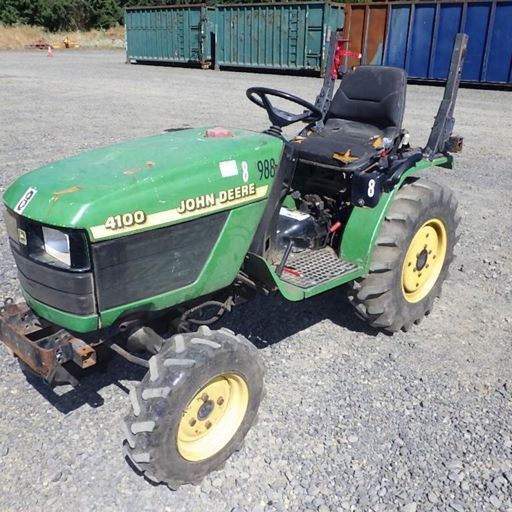 JOHN DEERE 4100
