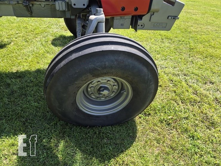 massey-ferguson-2705-image-14