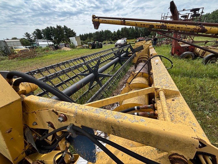 new-holland-973-image-11