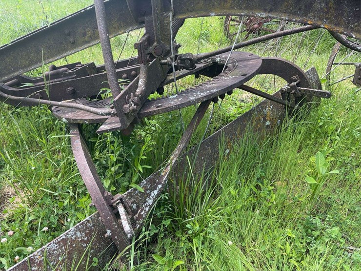 pull-type-road-grader-image-20