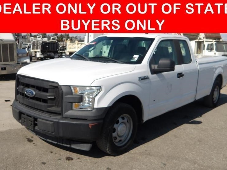 2017-ford-f150-image-1