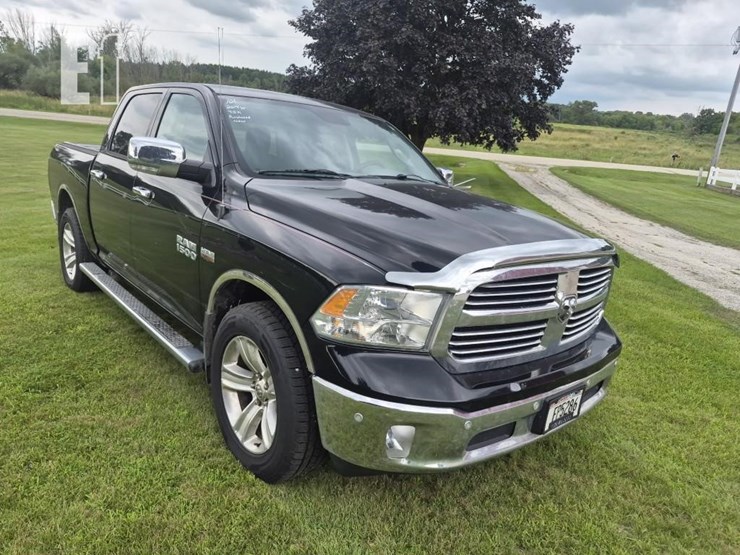 2014-dodge-ram-1500-image-9