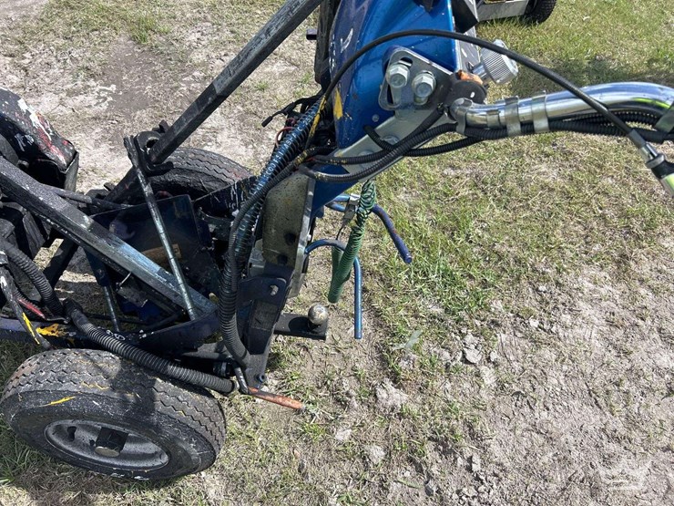 graco-linelazer-v-200hs-hp-airless-line-striper-image-13