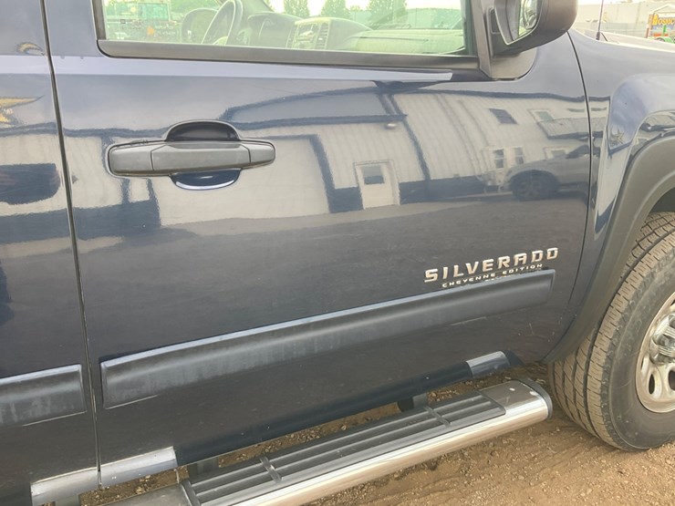 #2052-•-2010-chevrolet-silverado-4x4-pickup-truck-image-50