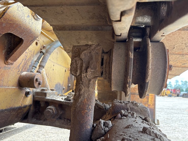 caterpillar-d3c-image-11