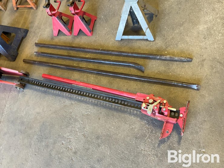 assorted-shop-tools-image-18