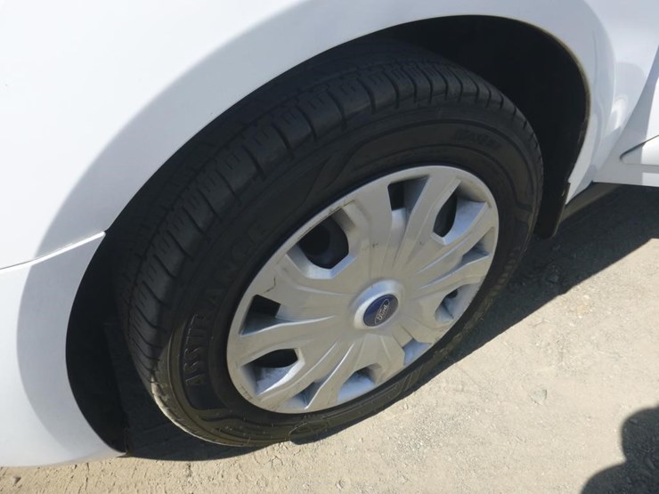 2020-ford-transit-connect-image-13