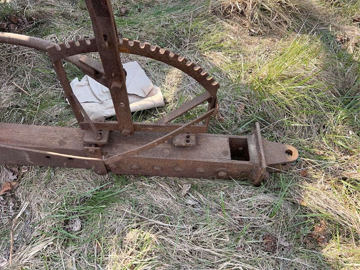 huber-pull-type-combine-image-4