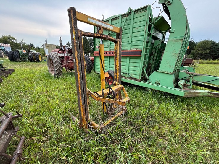 #2618-•-vermeer-3-point-bale-mover-image-16