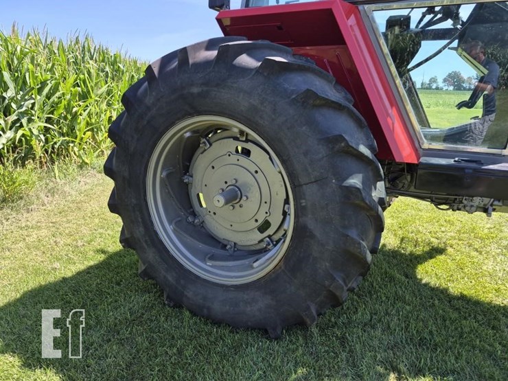 massey-ferguson-2705-image-15