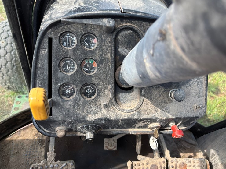 john-deere-4630-image-30
