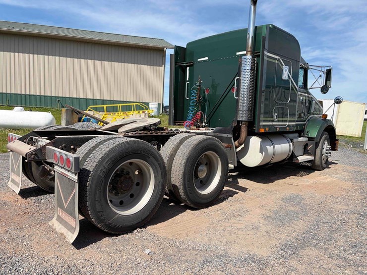 2001-kenworth-t800-image-4