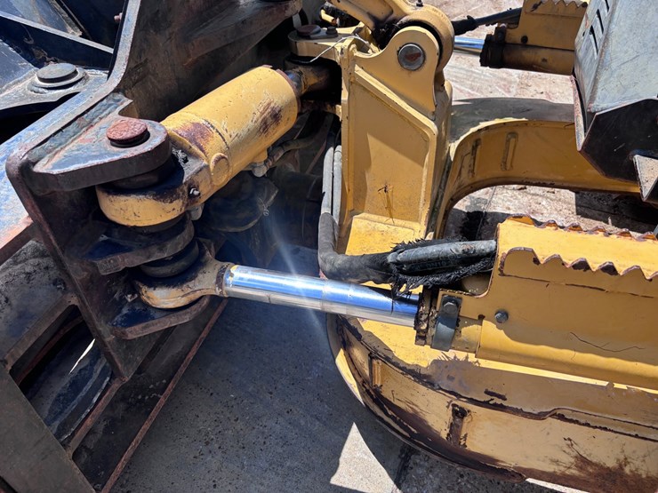 deere-650h-lgp-image-20