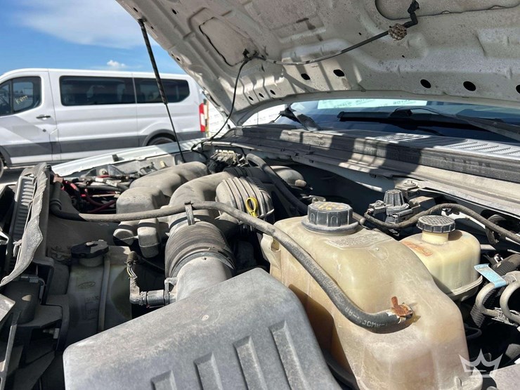 2009-ford-f350-image-10