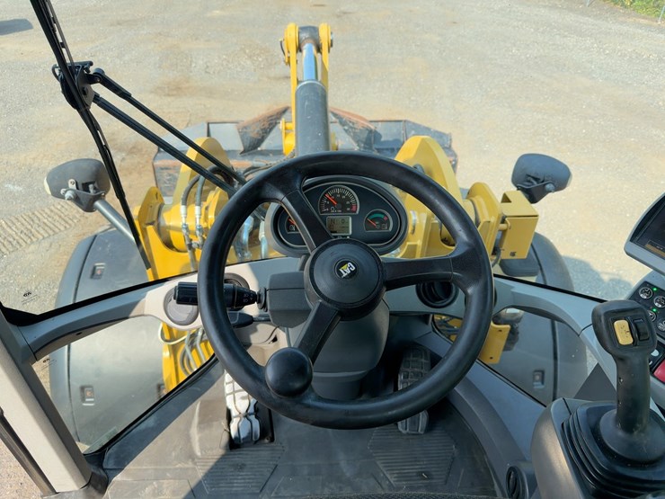 2015-caterpillar-938k-image-28
