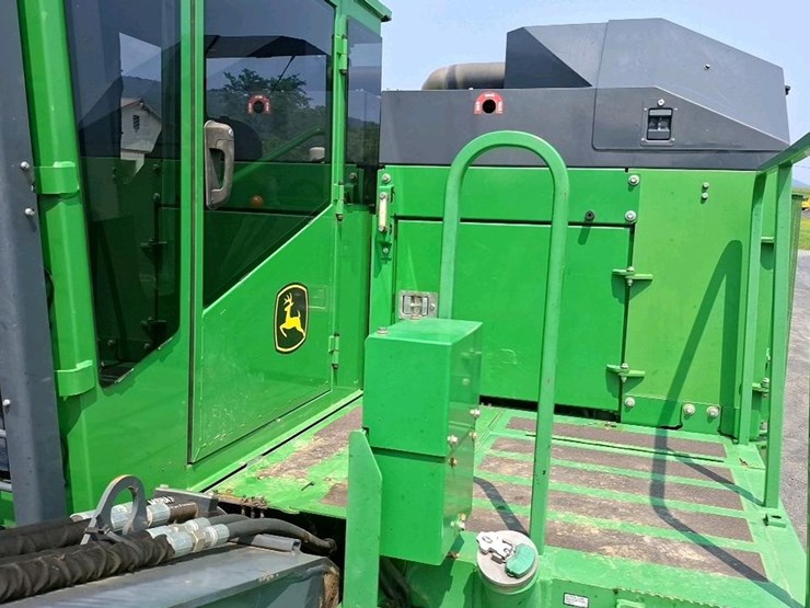 2019-deere-437e-image-20