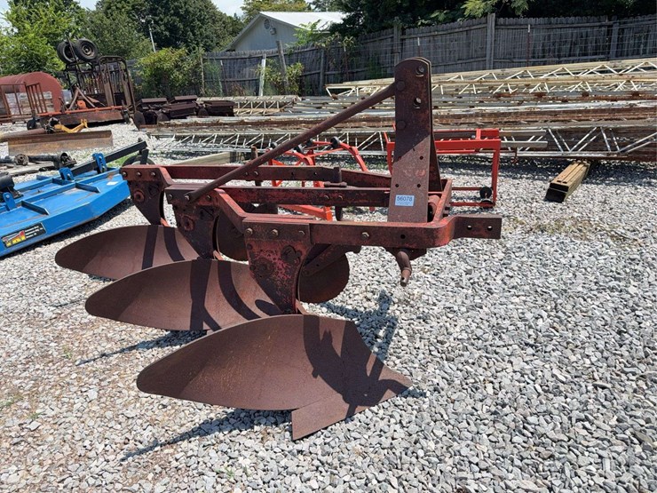 massey-ferguson-3-image-1