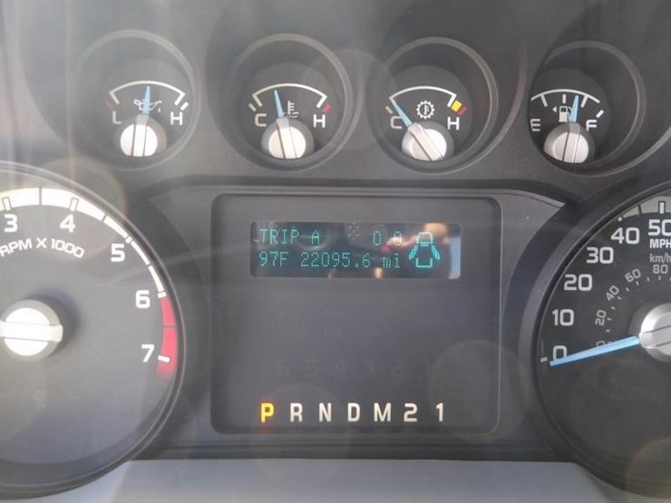 2016-ford-f250-xl-image-17
