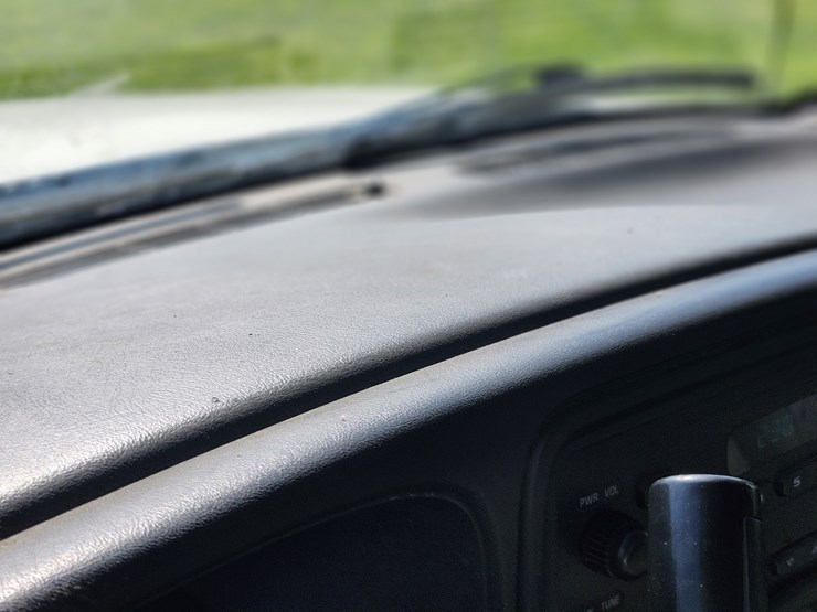 2005-chevrolet-1500-image-22