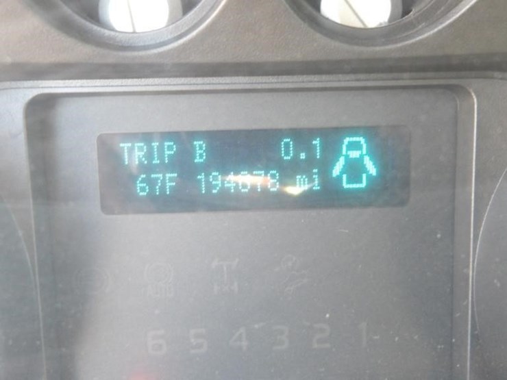 2011-ford-f250-image-19
