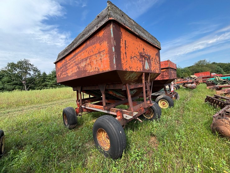 #2643-•-fleet-farm-gravity-box-on-running-gear-image-8