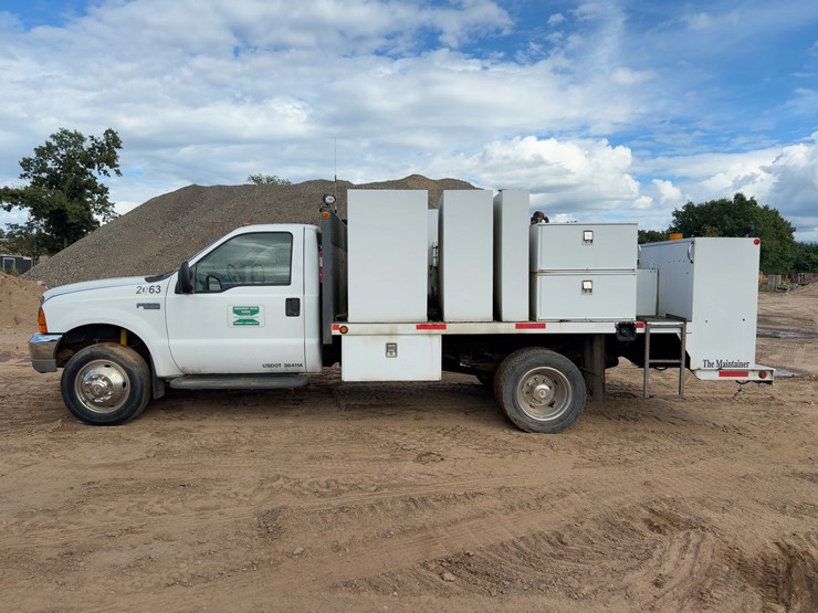 1999-ford-f550-image-2