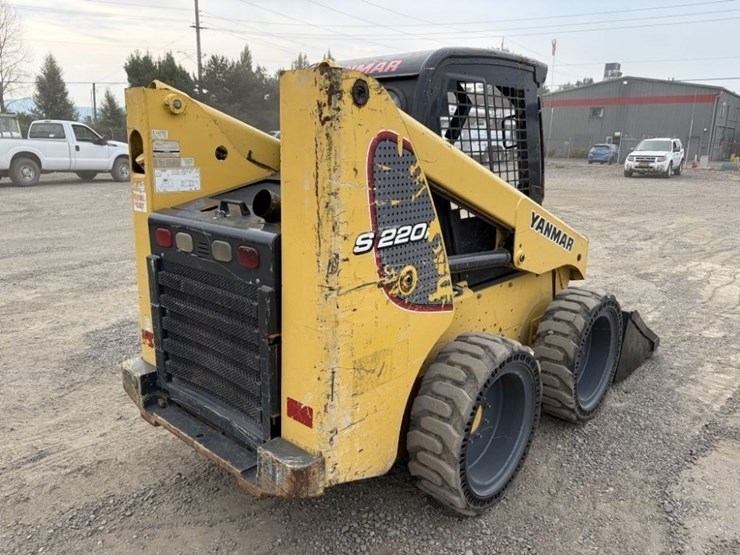 yanmar-s220r-image-4