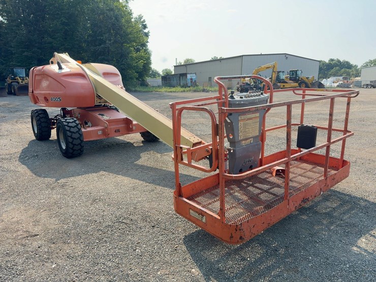 2004-jlg-400s-image-7