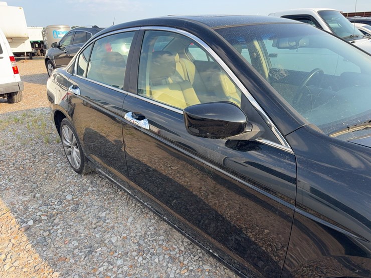 #51555-•-2012-honda-accord-sedan-1hgcp3f87ca028031-inv#51555-image-8