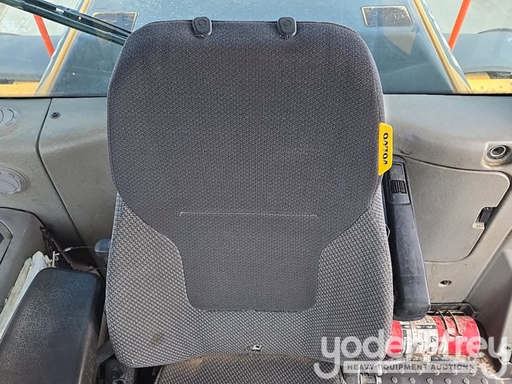 2018-volvo-l110h-image-65