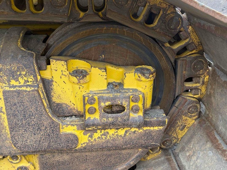 2018-komatsu-d65pxi-image-10
