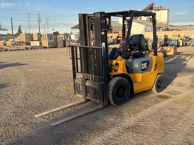 caterpillar-gp25-image-1
