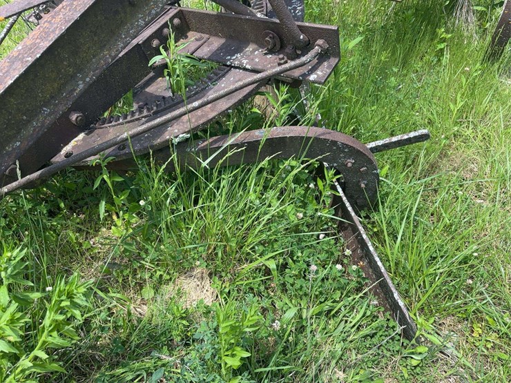 pull-type-road-grader-image-18