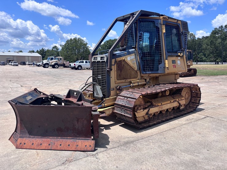 deere-650h-lgp-image-3