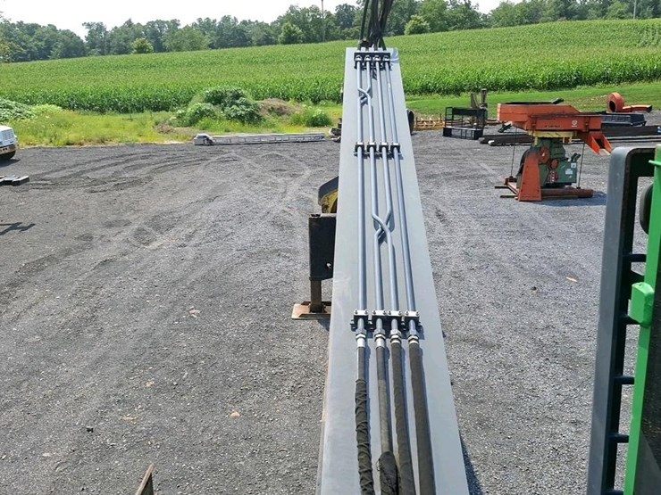 2019-deere-437e-image-19