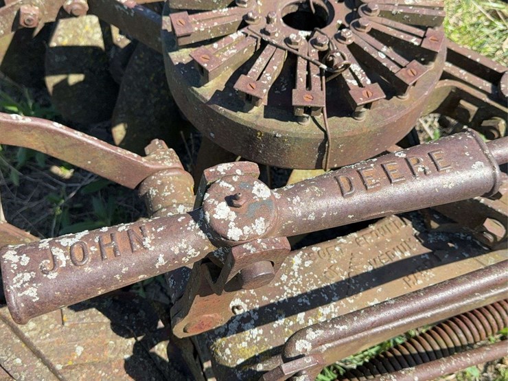 john-deere-disc-plow-image-10