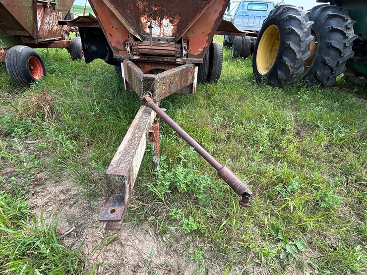 #2650-•-lime-spreader-image-26