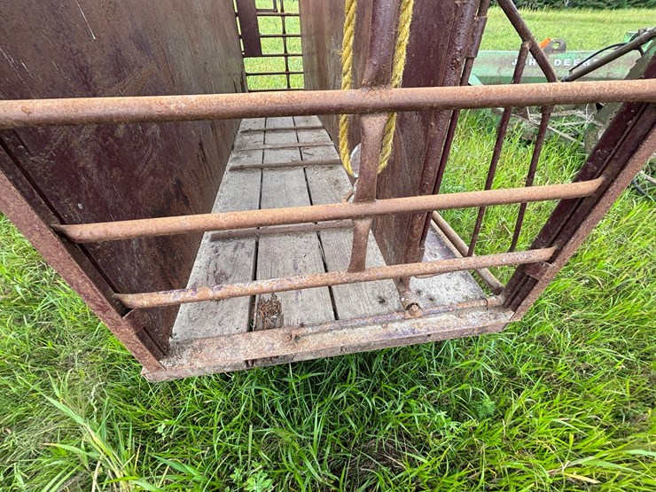 #2614-•-paul-portable-livestock-scale-image-24