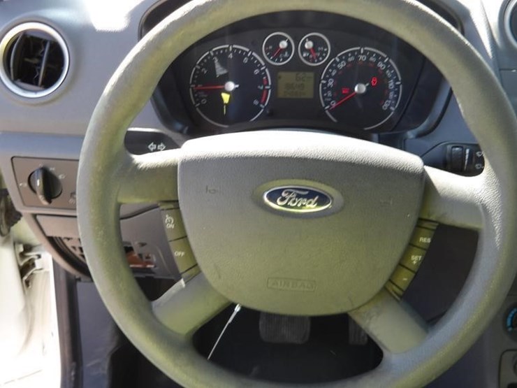2013-ford-transit-connect-image-15
