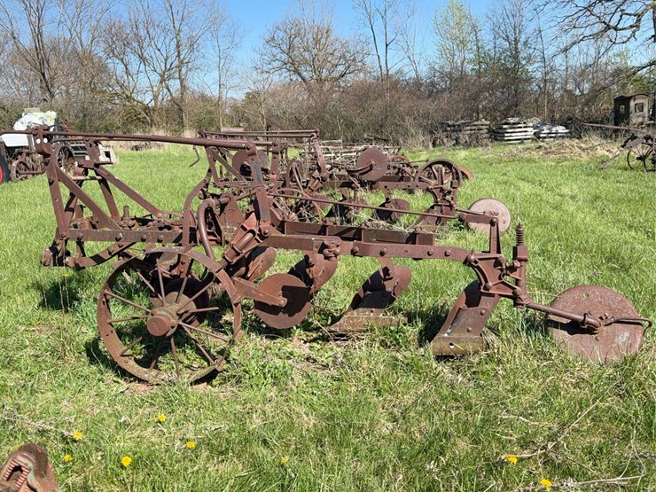 oliver-four-bottom-plow-image-5