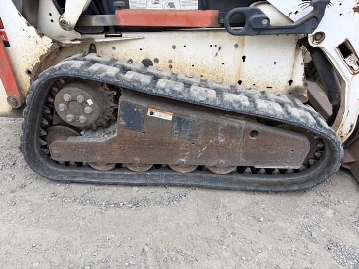 2008-bobcat-t190-image-14