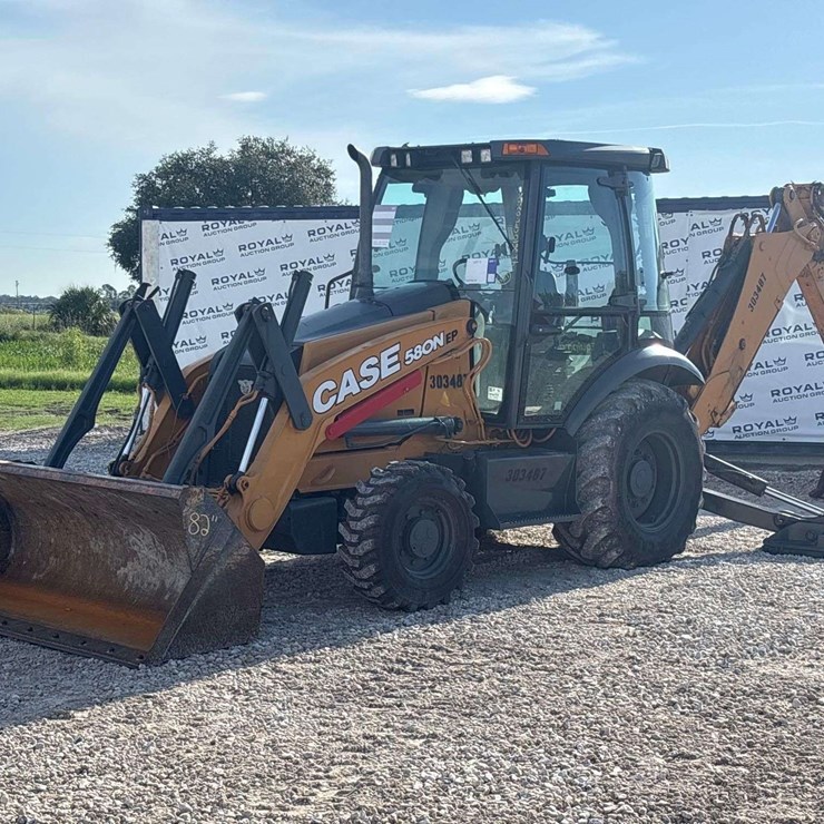CASE 580N EP