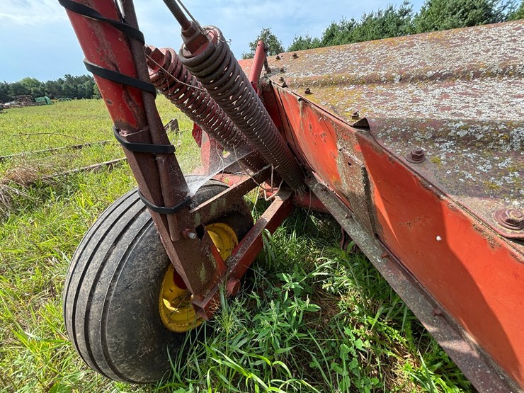 new-holland-469-image-16