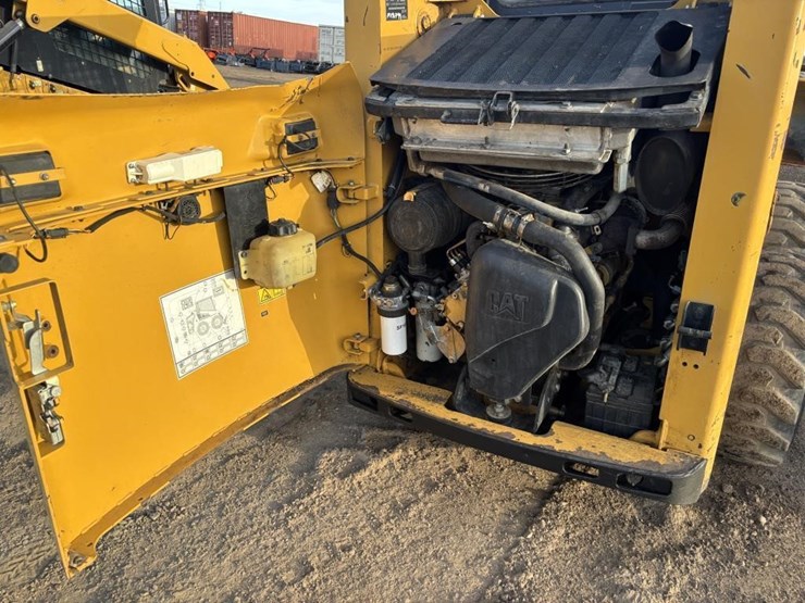 caterpillar-226b3-image-33