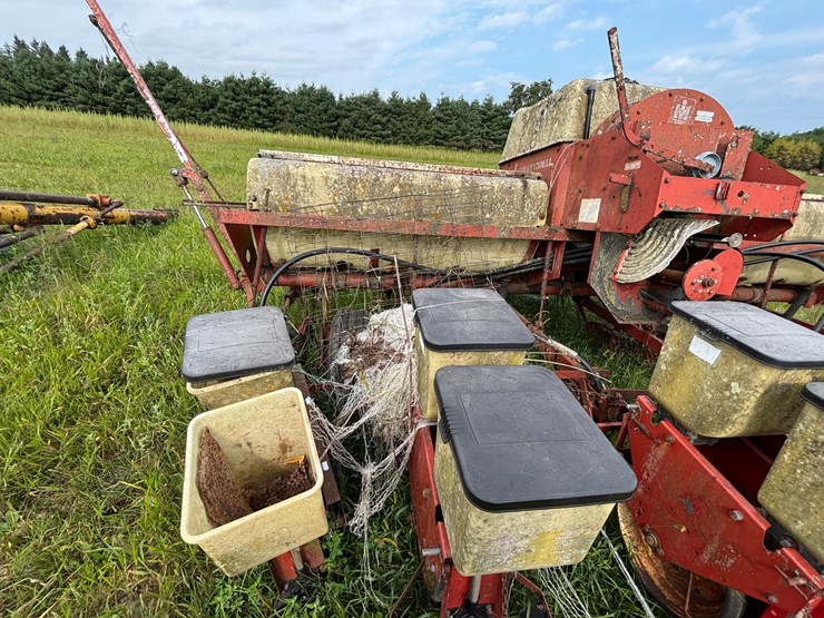 case-ih-400-image-15