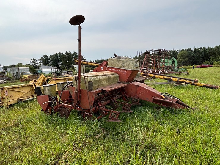 case-ih-400-image-4