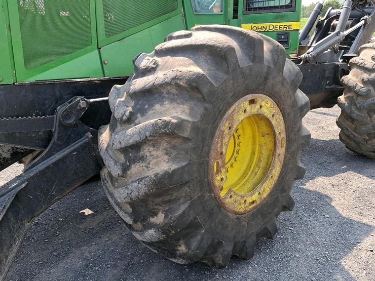 2007-deere-648g-iii-image-42