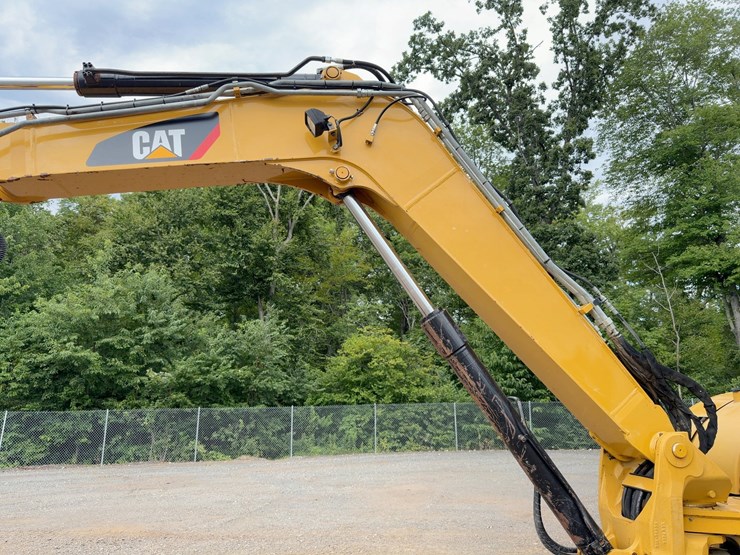 2014-caterpillar-308e2-cr-image-15